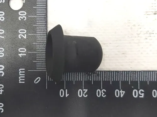 Демпфер кріплення склоочисника Tesla model X 1034391-00-D