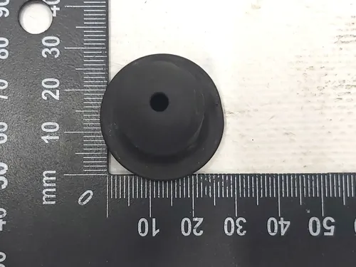 Демпфер кріплення склоочисника Tesla model X 1034391-00-D