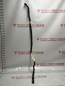 Bagerste højre motorkølerør Tesla model X 1048149-99-E