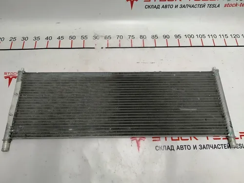 Радіатор охолодження основний Tesla Model X 1048498-00-C
