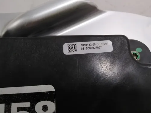 1 Блок керування дверей передньої правої Tesla model X 1050183-00-F