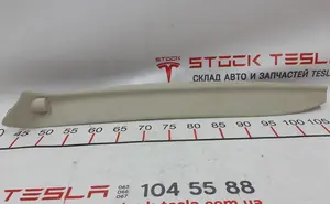 Декоративна накладка стійки A магніт NEW ALCAN CRM ліва Tesla model X 1050286-07-H