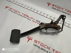 Brzdový pedál Tesla model S, model S REST 1050657-00-A