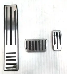 Sada krytů pedálů a panelů opěrky nohou OPTION Tesla model S, model S REST, model X 1050664-01-A