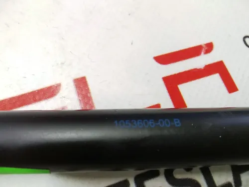 Амортизатор (упор газовий) капота правий Tesla model X 1053606-00-B