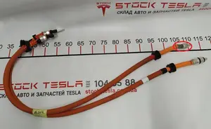 Vysokonapěťová elektroinstalace pro nabíječku-rozbočovač s poškozením Tesla model S REST 1055868-10-D