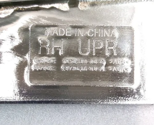 右上索环盖镀铬 Tesla 型号 S REST 1056380-00-C