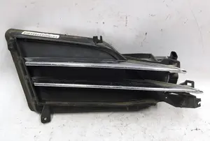 18 Aktivní montáž pravého očka Tesla model S REST 1058007-00-J