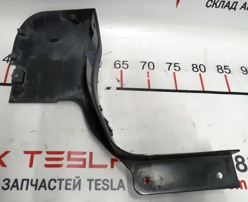 12 Carenatura sottoporta destra (verniciata) PMNG Tesla model S REST 1058758-00-A