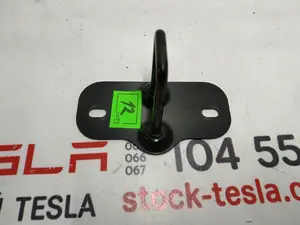 1 Dobradiça da trava do capô (única) Tesla modelo S REST 1059507-00-B