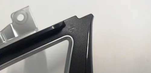 4 Centro da tampa do duto de ar. painéis cromados (esquerda do motorista) (danificado) Tesla modelo XS REST 1061731-00-B