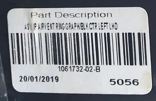 10 1061732-02-B Cubierta para conducto de aire, panel central GRAPH / BLK (derecha del conductor) {MX_MSR} 1061732-02-B
