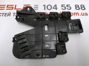 Кронштейн кріплення роз'єму електропроводка панелі приладів AWD Tesla model S REST 1004423-00-S