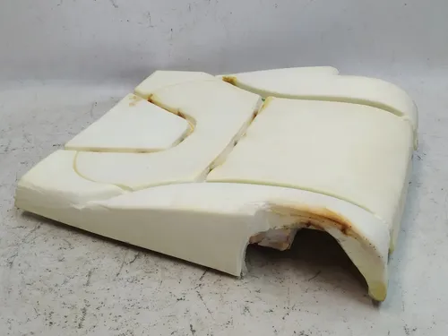 Schaumstofffüller für die Rückenlehne der 3. Reihe rechts Tesla Model X 1065699C