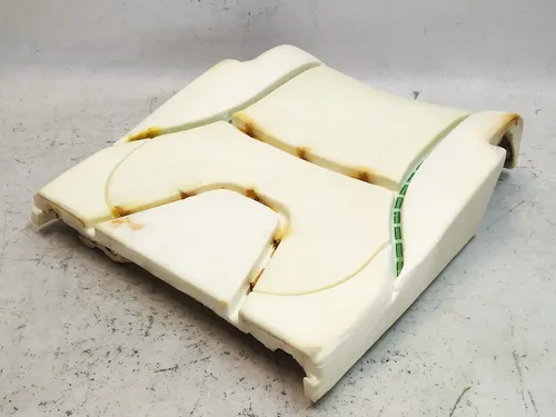 Schaumstofffüller für die Rückenlehne der 3. Reihe rechts Tesla Model X 1065699C