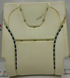 3. Sitzreihe rechts Schaumstoffsitzlehne Tesla Modell X 1065699B