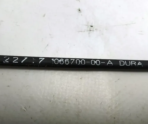 9 Câble d'ouverture de capot d'urgence gauche Tesla modèle S REST 1066700-00-A