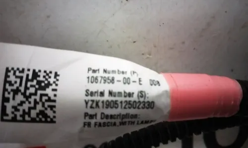 Kabeláž předního nárazníku (6 parkovacích senzorů) 2,5AP a vyšší Tesla Model 3 1067958-00-E