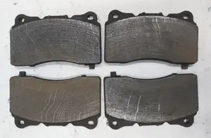 Колодки передні гальмові (комплект 4 штуки, залишок 7-8мм) Tesla model X 1068330-00-B