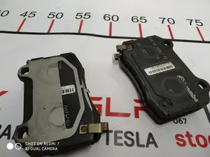 Колодки гальмівні задні BREMBO (комплект 4 штуки) Tesla S, model S REST