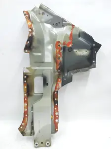 Чверть передня права панель стійки A середня частина в зборі з кронштейном кріплення Tesla model X 1069448-S0-B