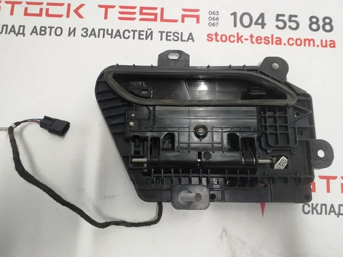 5 آلية المقبض الأيمن الخلفي / الأمامي الخارجي GEN 2 Tesla model S REST 1100300-S0-A