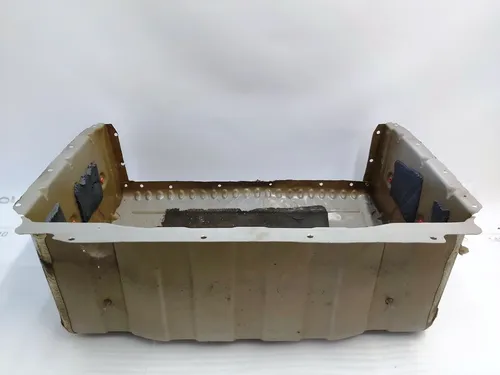 特斯拉3型损坏的后袋，型号2024 1095966-S.176527-S0-A