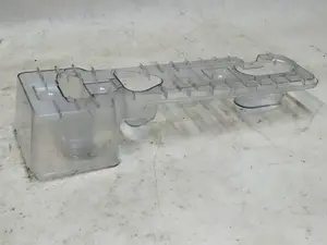 Кронштейн підлоговий 2-го ряду сидінь правий (6-7 місць) Tesla Model X 1075699-00-D