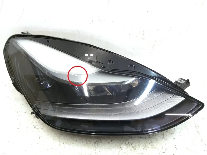 헤드라이트 메인 우측 UP LEVEL (USA) 유리 스크래치Tesla Model 3, Model Y 1514953-00-C