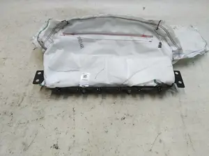 Подушка безпеки пасажира коліна під відновлення Tesla model 3, model Y 1077826-00-D