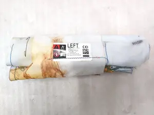 Подушка безпеки сидіння водія зі слідами корозії Tesla model 3 7654322-01-B