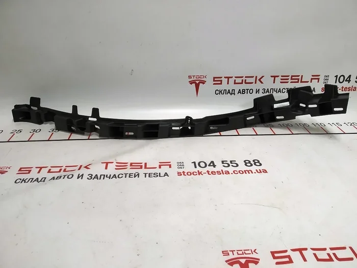 Suport ornamental stâlp C stânga jos Tesla Model X 1079764-00-C