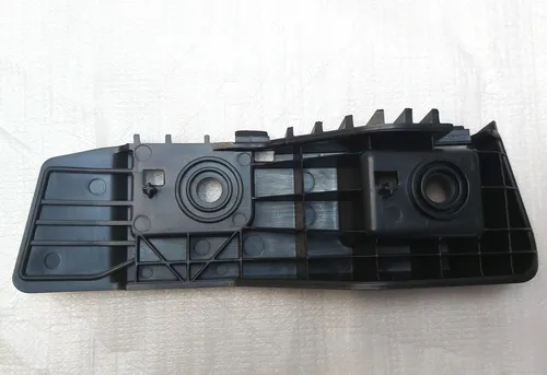 Кронштейн ліхтаря заднього правого Tesla model 3 1083993-00-D