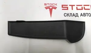 Килимок кишені дверей передньої правої PREMIUM Tesla model 3 1085156-00-C