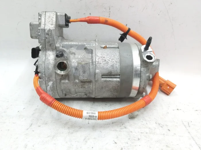 1 Kompresor klimatizace RWD Tesla model 3 1088198-00-N