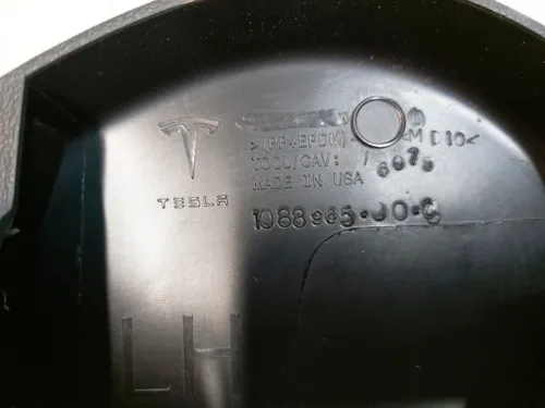 Nederste højre førersæde dekorative beklædning Tesla Model 3, Model Y 1088965-00-C