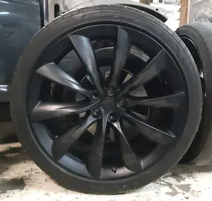 Колесо заднє у зборі 22x10 TURBINE BLACK Tesla model X 1089366-00-C