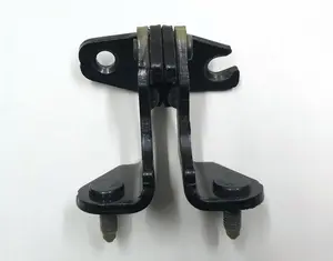 Петля дверцят задніх правих верхня PMNG Tesla model 3 1091332-00-F