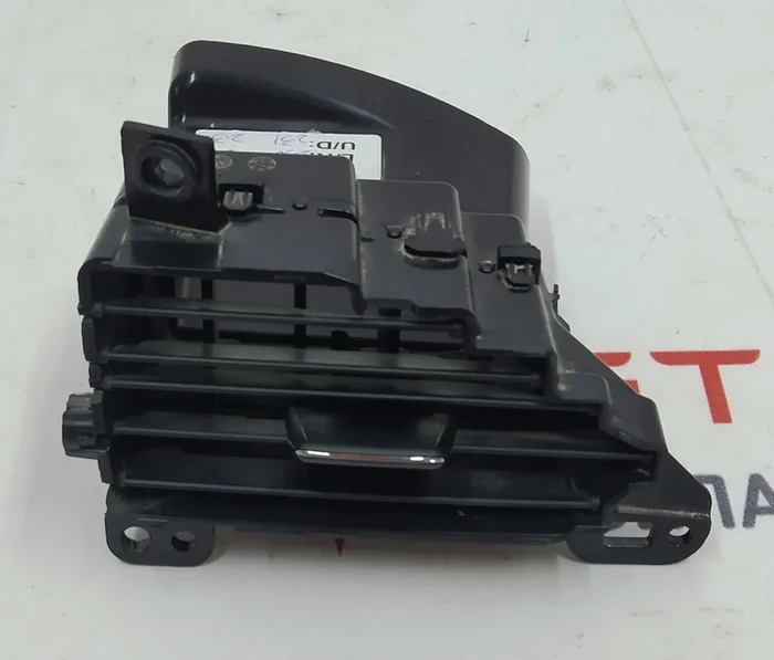 7 1096879-00-B Conducto de aire del panel central del pasajero izquierdo Tesla modelo XS REST 1096879-00-B