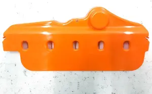 Кришка-ізолятор основної батареї C2-1 Tesla model 3 1097355-00-E