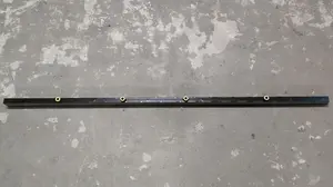 Розпірка центральна корпусу основної батареї в зборі Tesla model 3 1104428-00-T