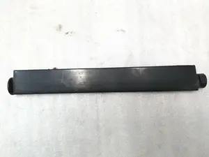 Лопасть центральної люверси ліва нижня Tesla Model 3 1559787-00-A