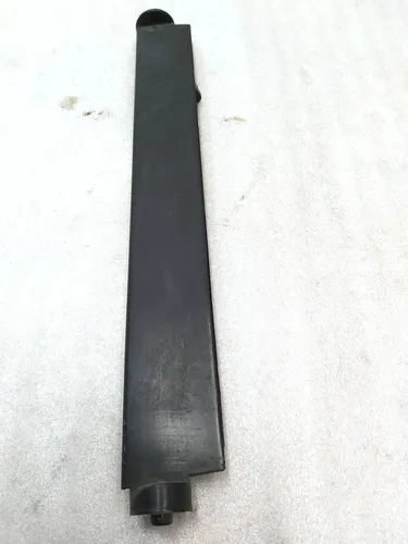 Blave z środkowej lewej dolnej Tesli Model 3 1559787-00-A