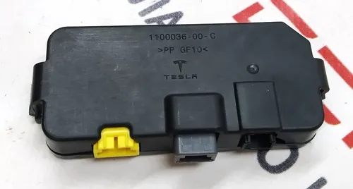 Řídicí jednotka sedadel spolujezdce Tesla Model 3, Model Y 1098515-91-D