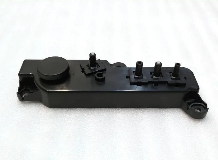 乘客座椅调节装置 8 路 Tesla Model 3，型号 Y 1098530-00-F