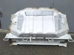 Кузовна панель над заднім мотором у зборі Tesla model 3 1099613-S0-A