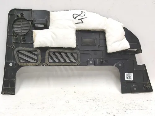 3 Øvre passagerfodrumspanel Tesla model 3 1100553-00-F