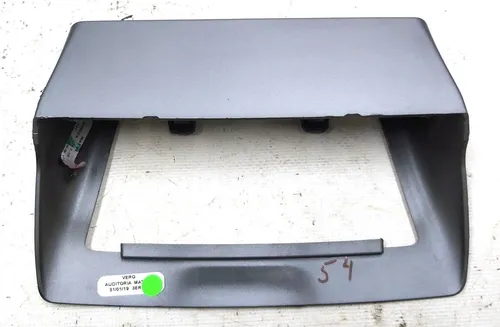 显示屏安装支架外壳损坏 Tesla Model 3、Model Y 1101136-00-F