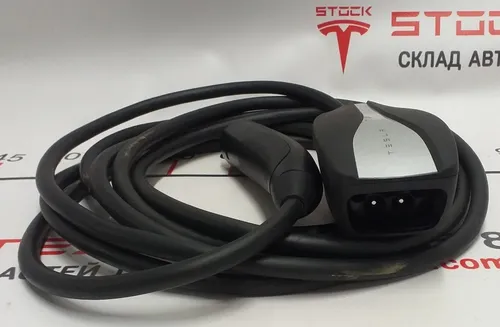 1 Універсальний мобільний зарядний пристрій 32A GEN2 Tesla S REST, X, 3, Y 1101789-00-J