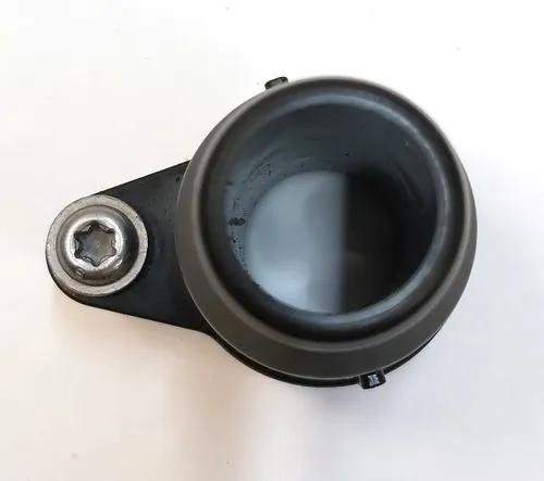 Штуцер (патрубок) системи охолодження інвертора переднього заднього мотора короткий VDA-18,180DEG,70A Tesla Model 3, Model Y 1102177-00-E